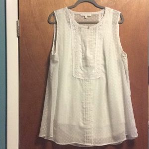 Ladies plus size sleeveless blouse